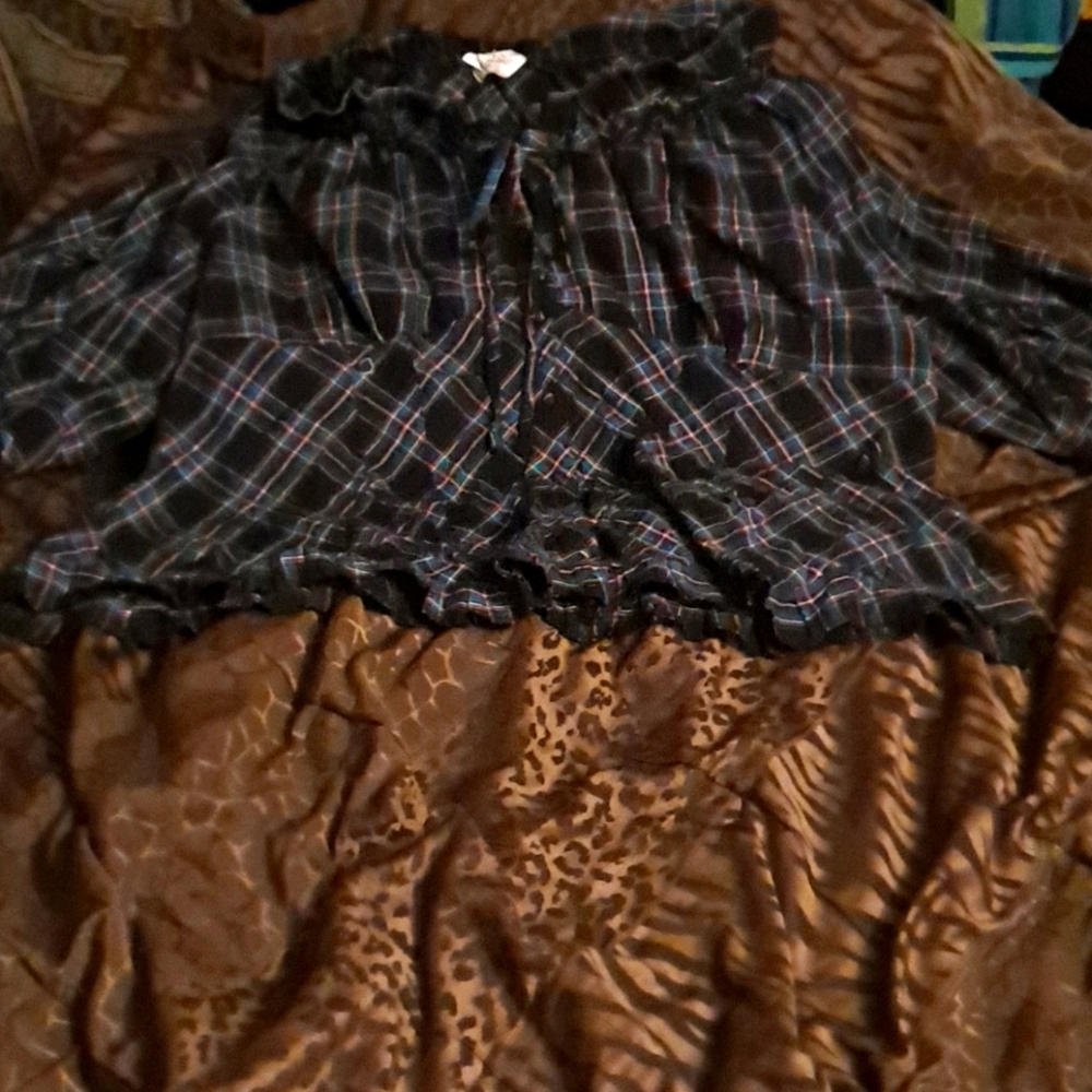 Off shoulder plaid blouse